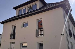 Wohnung mieten in Waldstraße 81 a, 65428 Rüsselsheim, Erstbezug mit Balkon: Exklusive 3-Zimmer-Wohnung mit geh. Innenausstattung in Rüsselsheim am Main