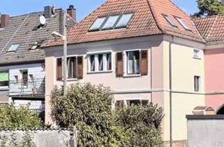 Wohnung mieten in Oberer Hornbachstaden 58, 66482 Zweibrücken, Große Wohnung ca. 120 qm, 1.OG,vier Zimmer, Küche, Bad, Kellerraum, PKW Stellplatz, große Terrasse.