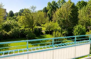 Wohnung mieten in 85598 Baldham, Helle 3,5-Zimmer-Wohnung mit Süd-Balkon, Einbauküche & TG-Stellplatz in Bestlage von Baldham