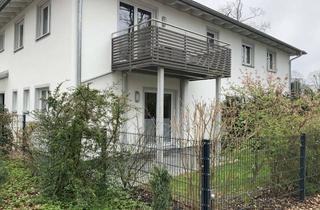 Wohnung mieten in 82166 Gräfelfing, 2-Zimmer-Wohnung mit Terrasse in Gräfelfing, 10 Fußminuten von S-Bahn Lochham