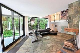 Haus kaufen in 67112 Mutterstadt, Seltenes Architektenhaus mit Galerie, Kamin, Sauna und Gartenidylle
