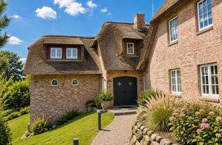 Haus kaufen in 25992 List, „Ein Haus für Generationen.“ - Exklusive Reetdachresidenz in List auf Sylt