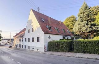 Mehrfamilienhaus kaufen in 86316 Friedberg, Potenzialobjekt für Investoren: 6 Einheiten, davon 3 leerstehend mit schönem Garten