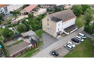 Immobilie kaufen in 06217 Merseburg, Grundstück mit Altbestand *** Gewerbe und teilweise Wohnen***