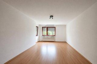 Wohnung kaufen in 13503 Berlin, WOHNEN IM GRÜNEN - MIT BALKON UND HOBBYKELLER