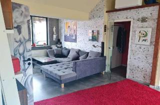 Wohnung kaufen in 04315 Leipzig, Leipzig - Dachetageneigentumswohnung