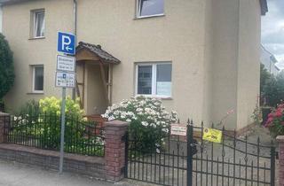 Einfamilienhaus kaufen in 37603 Holzminden, Holzminden - Renoviertes Einfamilienhaus in zentraler & ruhiger Lage