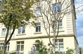 Wohnung kaufen in Rubensstraße 62, 66119 Saarbrücken, 2 ZKB Wohnung mit EBK und Stellplatz, sanierter Altbau in St. Arnual