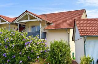 Wohnung kaufen in Eschenstraße, 84547 Emmerting, 3 ZIMMER WOHNUNG MIT GALERIE - BALKON - GARAGE - STELLPLATZ -