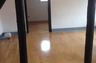 Wohnung mieten in Harzstrasse 21, 38300 Wolfenbüttel, sehr schöne Dachgeschosswohnung in Wf