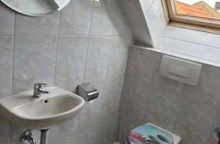 Wohnung mieten in Gustav- Vogel-Straße, 74538 Rosengarten, Wohnen mit Charakter: 3,5-Zimmer-Dachgeschosswohnung in Rosengarten