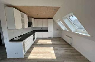 Wohnung mieten in 23701 Eutin, Wohnung im OG eines modernisierten Zweifamilienhauses