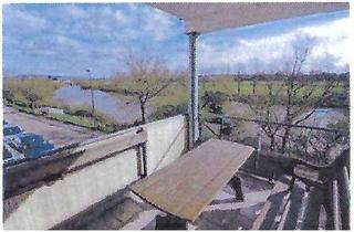 Wohnung mieten in Uferstraße 16, 68549 Ilvesheim, Wohnen mit Charakter: Großzügige 3-Zimmer-Wohnung in Ilvesheim mit direktem Blick auf den Neckar