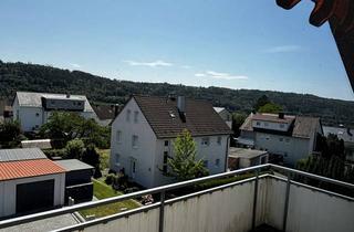 Wohnung mieten in Amselweg, 73547 Lorch, Charmante 3-Zimmer-Dachgeschosswohnung am Haldenberg mit Talblick & neuer LEICHT-Küche
