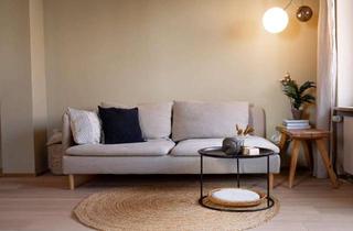 Wohnung mieten in 83022 Ost, Stilvolle renovierte 1,5 Zimmer Whg mit EBK, Balkon & Stellplatz