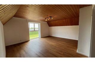 Wohnung mieten in 50129 Bergheim, Frisch sanierte Dachgeschosswohnung mit großem Garten in Bergheim-Rheidt