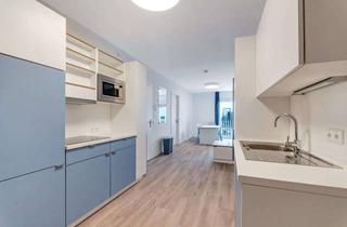 WG-Zimmer mieten in Rathenaustraße 25, 12459 Oberschöneweide, Vollständig eingerichtetes Privatzimmer mit Balkon in einer 5er gemischtes WG