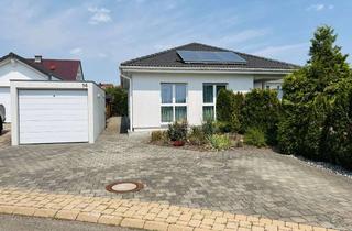 Haus kaufen in 73571 Göggingen, Provisionsfrei! Barrierefreier KfW-55-Winkelbungalow in ruhiger Sackgassenlage