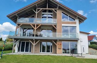 Haus kaufen in 78078 Niedereschach, Außergewöhnliche Aussicht trifft auf architektonische Großzügigkeit