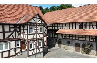 Haus kaufen in Rabenauerstraße 35, 35469 Allendorf, Drei-Seiten-Hof mit großzügigen Nutzflächen in Ortskernlage von Allendorf-Nordeck