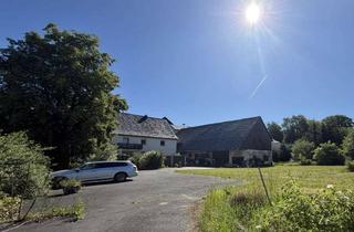 Bauernhaus kaufen in 96472 Rödental, Freistehendes Bauernhaus mit großer Scheune und enormem Entwicklungsspielraum