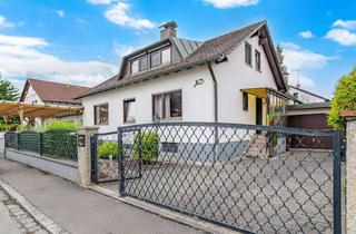 Haus kaufen in 80995 Feldmoching-Hasenbergl, Familientraum mit 2 Wohnungen, Wintergarten & Traumgarten auf 610 m²