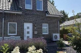 Haus mieten in 23683 Scharbeutz, Neuwertige Doppelhaushälfte mit vier Zimmern und EBK im Wohngebiet Devkoppel, Scharbeutz