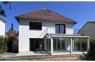 Haus mieten in Rudolf-Vogt-Straße, 65187 Biebrich, Hochwertig saniertes EFH mit Wintergarten, Garten moderner Ausstattung in Wiesbaden-Biebrich