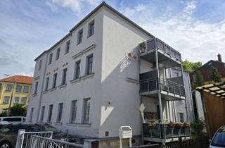 Wohnung kaufen in Pillnitzer Straße 18, 01796 Pirna, großzügig, helle 4-Zimmerwohnung in gepflegter Wohnanlage mit Balkon zu verkaufen - BEZUGSFREI!