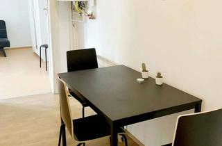 Wohnung mieten in 10247 Friedrichshain, Möbliertes WG-Zimmer in Friedrichshain — Altbau, Erker, sofort frei