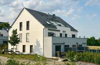 Wohnung mieten in Deuerlinger Straße 18A, 93152 Nittendorf, Exklusive 3 Zimmerwohnung mit kleiner Dachterrasse