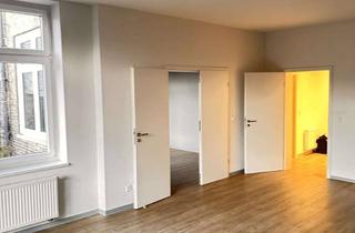 Wohnung mieten in Lange Straße 39, 24837 Schleswig, Großzügige 3-Zimmer-Wohnung in Schleswig