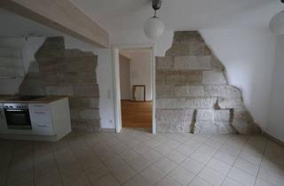 Wohnung mieten in 91054 Burgberg, Gepflegte 3,5-Zimmer-Maisonette-Wohnung mit Balkon (Altstadt)
