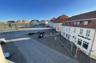 Wohnung mieten in Markt, 17235 Neustrelitz, Neustrelitz: Helle 2-Zimmer-Wohnung mit Balkon