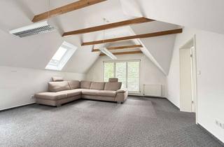 Wohnung mieten in 30900 Wedemark, Helle Dachgeschosswohnung mit Einbauküche