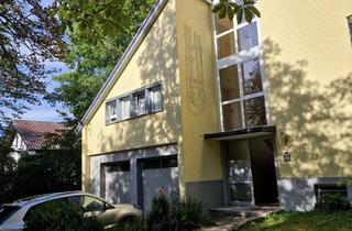 Wohnung mieten in Grünallee 12, 78073 Bad Dürrheim, Möblierte Einzimmerwohnung - ruhige Lage am Waldrand