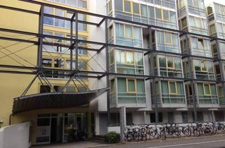 Wohnung mieten in Universitätsstraße 69, 50931 Lindenthal, Zwei Zimmer in Lindenthal: Helle Wohnung mit Balkon