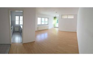 Wohnung mieten in Friedberger Straße 172, 61118 Bad Vilbel, Helle 2-Zimmer-Wohnung mit großem Balkon & Tiefgarage in Guter-Lage (Bad Vilbel-Dortelweil)