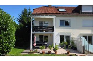 Doppelhaushälfte kaufen in 83278 Traunstein, Attraktive Doppelhaushälfte in zentraler Lage von Traunstein - 155 m² Wfl., 5 Zi., Garten
