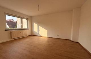 Wohnung mieten in 67061 Ludwigshafen, Erstbezug nach Renovierung: 2 Zimmer, neue Einbauküche, Loggia und Gartenmitbenutzung