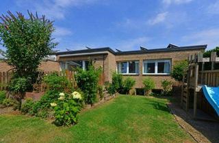 Haus kaufen in 53773 Hennef, Ankommen, einziehen - Moderner Bungalow mit Garten in Hennef-Rott
