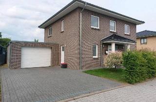 Villa kaufen in 24837 Schleswig, Schleswig - Stadtvilla mit Garage in Schleswig