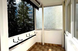 Wohnung kaufen in 30880 Laatzen, Laatzen - Zwischen Masch und Zentrum - 4 Zimmer | Balkon | Aufzug | Keller