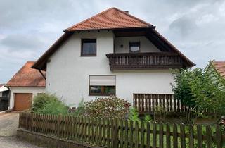 Einfamilienhaus kaufen in 97531 Theres, Theres - Großes Einfamilienhaus mit Doppelgarage und Garten in Theres