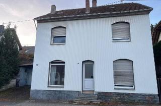 Haus kaufen in 66625 Nohfelden, Nohfelden - Zweifamilienhaus nahe Bostalsee-2 Wohnbereiche, Garage, 6 Zimmer