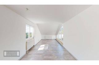 Wohnung kaufen in Am Höhneck, 72275 Alpirsbach, Renovierte Dachgeschosswohnung mit Südbalkon, Garage und Aussicht über Alpirsbach