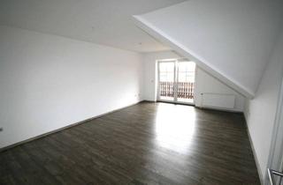 Wohnung kaufen in 38446 Neindorf, gemütliche Dachgeschosswohnung in WOB-Neindorf mit PKW-Stellplatz