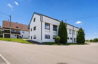 Wohnung kaufen in 72805 Lichtenstein, Lichtdurchflutete DG-Wohnung mit traumhafter Aussicht | Vollmöblierung möglich | Holzelfingen