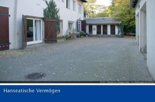 Wohnung kaufen in 12203 Lichterfelde, Vermietete Remise auf zwei Ebenen mit Gartenfläche und Stellplatz in Berlin-Lichterfelde