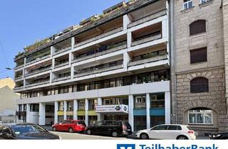 Wohnung kaufen in 90763 Südstadt, Attraktive Kapitalanlage oder Eigennutzung: Großzügige Wohnung mit Umgestaltungspotenzial in Fürth